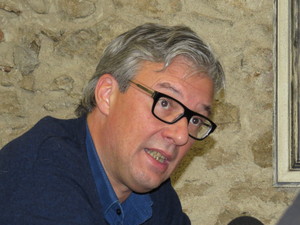 Prof. Dr. Jörg Zimmer, catedrático Walter Benjamin